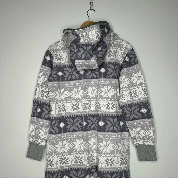 Tipsy Elves Gray Snowflake Hooded Onesie Jumpsuit Size Small - Picture 10 of 12